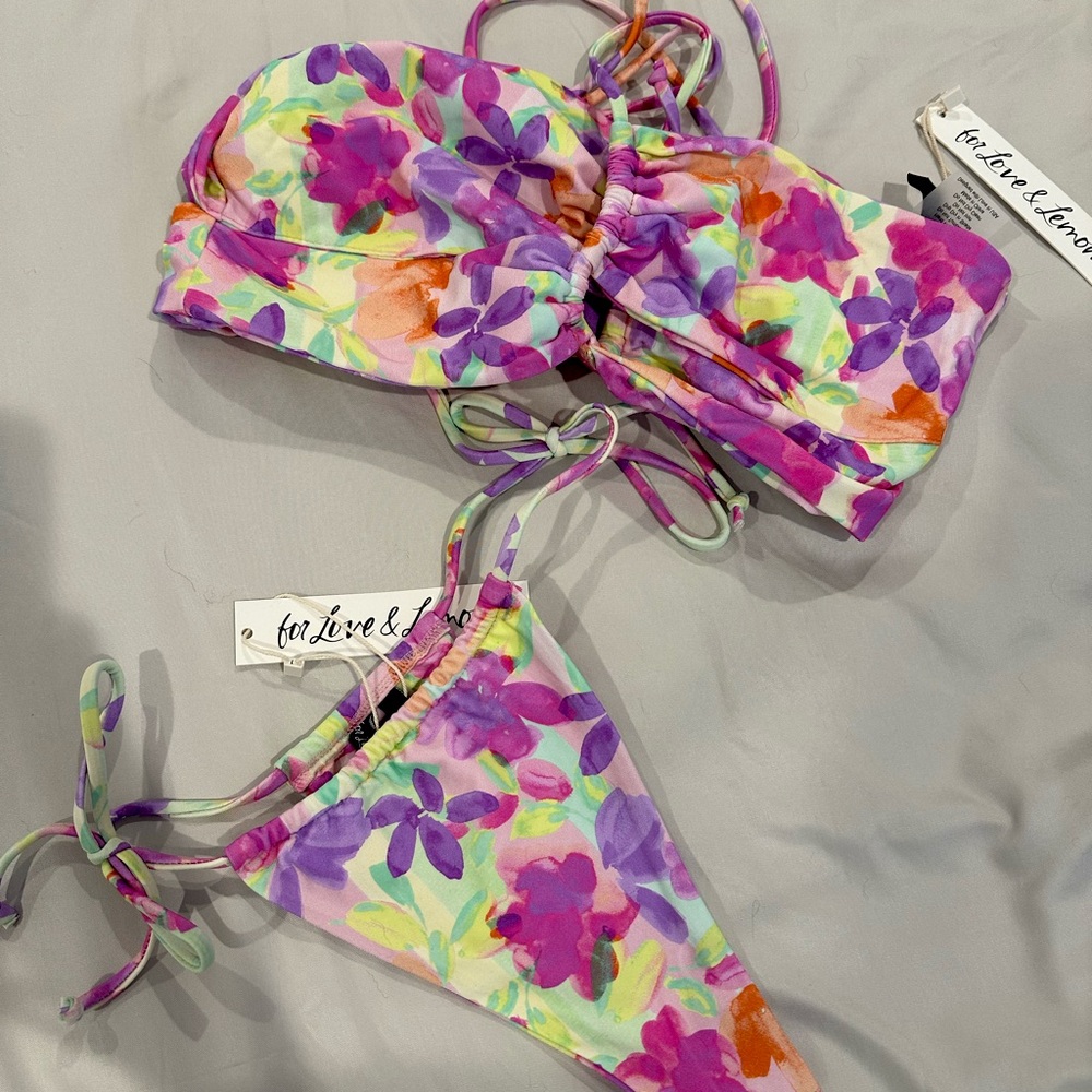 🍋For Love & Lemons 🍋 Bikini Set NWT